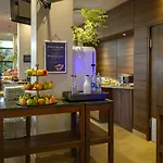De Tourisme Amiraute Aparthotel
