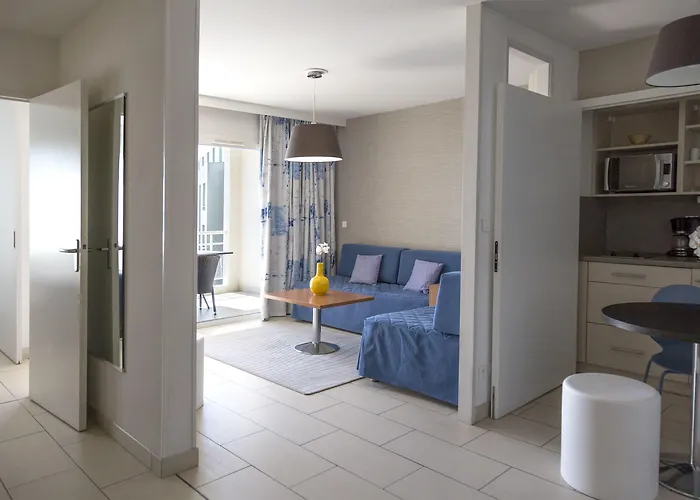 Aparthotel De Tourisme Amiraute