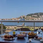 Apartmanhotel De Tourisme Amiraute 4*