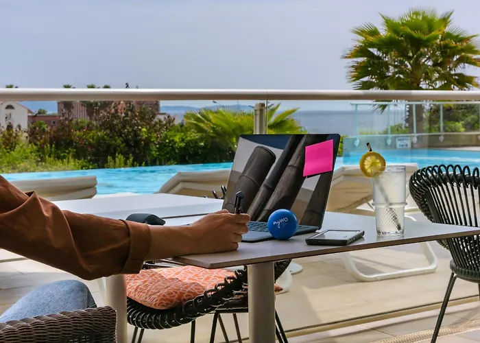 Aparthotel De Tourisme Amiraute 4*