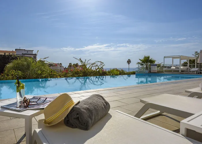 De Tourisme Amiraute 4*