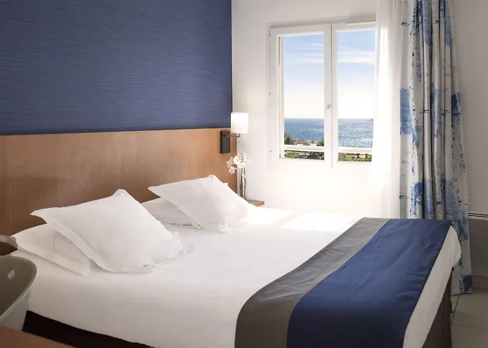 De Tourisme Amiraute Ajaccio (Corsica)